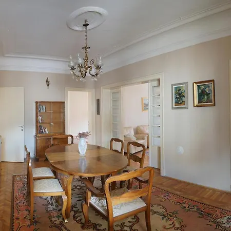 Dvornik Lux Apartment Skopje