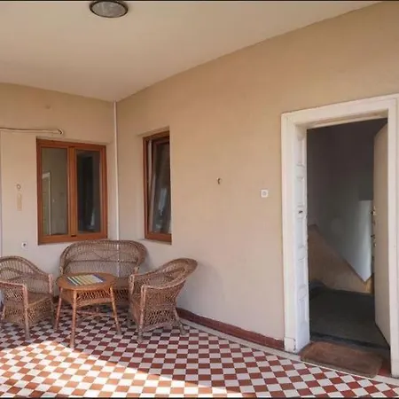 Dvornik Lux Apartment Skopje
