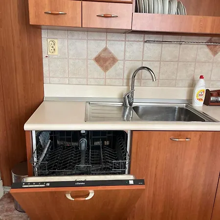 Dvornik Lux * スコピエ