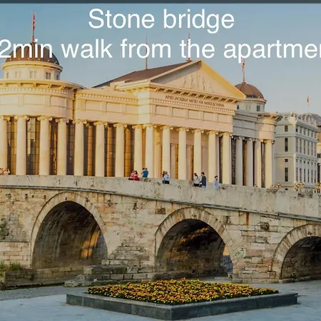 Апартаменти Dvornik Lux Скоп'є